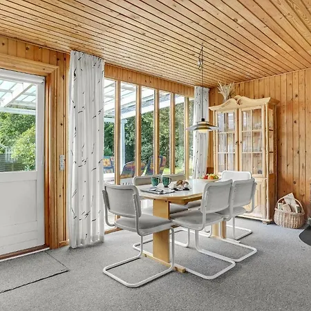 בית נופש 2 Bedroom Lovely In Bindslev